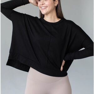 Oversized Black Women's Flowy Pullover